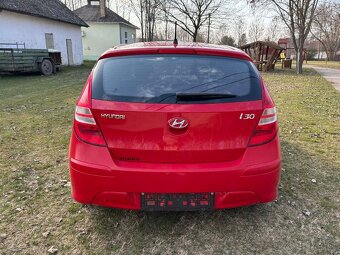 Hyundai i30 1.4 MPI DOHC Classic - 6