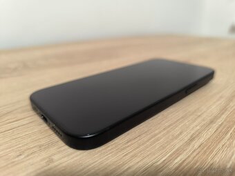iPhone 15 128GB Black - 6