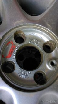 4x108 r15 Ford Centra - 6