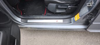 Audi A4 2,0 TDI 125 kw S line 2007 - 6