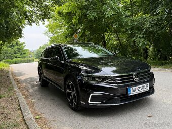 Na predaj Volkswagen Passat Var GTE 1.4 TSI Plug-In-Hybrid - 6