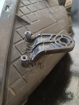 Predný pravý svetlomet Kia ceed 2013 - 6