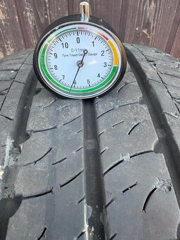 215/65R16C letné - 6