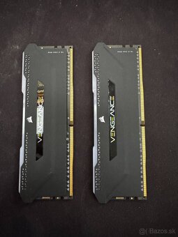 Corsair DDR4 Ram 4x8GB 32GB - 6