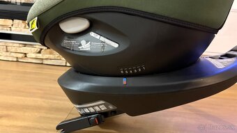 Predám autosedačku Joei I-SPIN 360 - 6