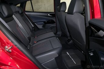VW ID.5 GTX 220kW 4Motion Ambi 360 IQ HUD DCC Tažné Panorama - 6