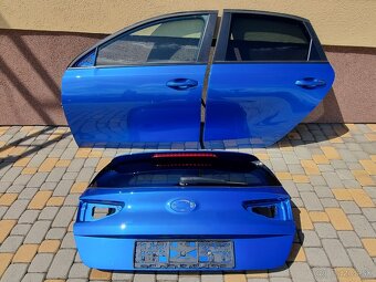 Kia Ceed zadný náraznik modrý B3 - 6