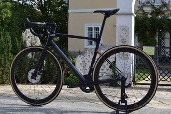 BMC Roadmachine 01 Disc 2020 Carbon Ultegra Di2 - 6