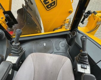 JCB 4CX - 2007 - 6