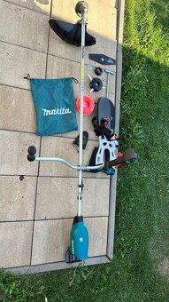 Krovinorez Makita DUR369AZ - 6