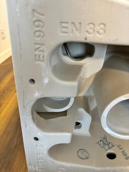 Laufen Pro - Zavesna Wc misa Slim, Rimless - 6