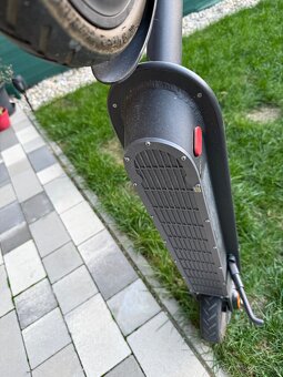 Xiaomi Mi Electric Scooter Essential - 6