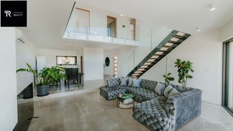 TRNAVA REALITY - EXKLUZÍVNE Novostavba luxusného 4 izbového - 6