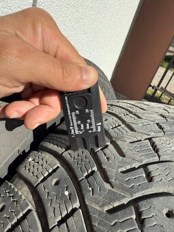 Elektróny Dezent 5x112 r17 7J ET42 - 6