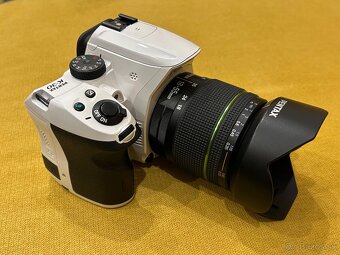 Fotoaparát Pentax - 6
