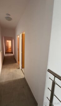 Ponúkam ubytovanie pre študentov. - 6