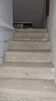 ROZOSTAVANÝ DOMČEK a POZEMOK 612m2 RUDNÍK KOPANICE - MYJAVA - 6