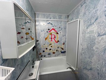 NA PRENÁJOM - veľký jednoizbový byt s loggiou len 5 min od - 6