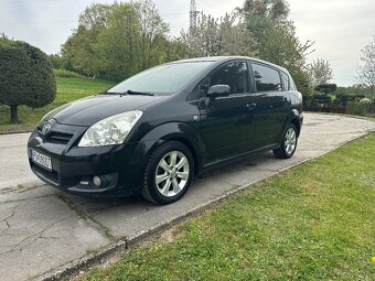 Predám Toyotu Corollu Verso 2.2 D 135 Terra - 6