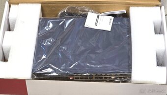 Hikvision DS-3E0528HP-E 24 Port Gigabit Unmanaged POE Switch - 6