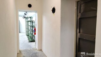 Nebytový priestor - atómový kryt na predaj, centrum Banská B - 6