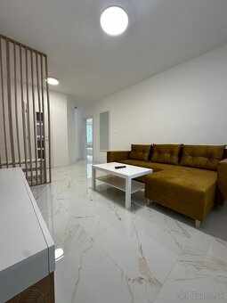 Moderný,prerobený , zariadený 2-izb.byt ihneď voľný - 6