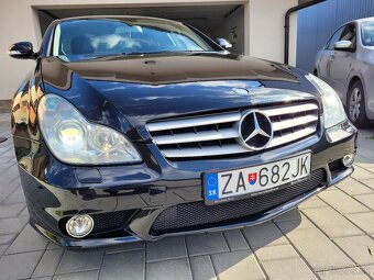 Mercedes- Benz CLS 63AMG - 6