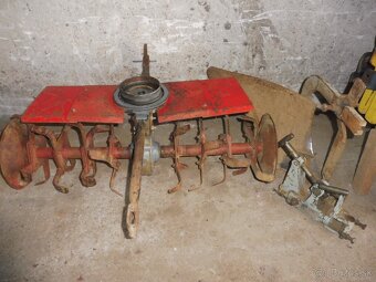 predám malotraktor agzat s náradím - 6