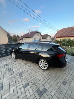 Škoda Octavia Combi 2.0 TDI Ambition SK ŠPZ - 6