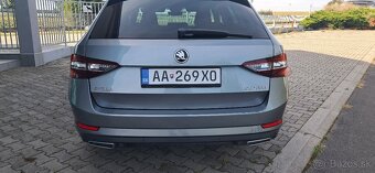 Škoda superb Comb 2.0 TDI Style DSG - 6