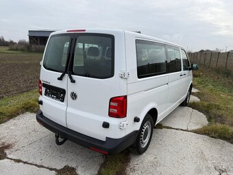 Volkswagen Caravelle T6 2.0TDI DSG 110kW ACC Ťažné2,5t
- 6