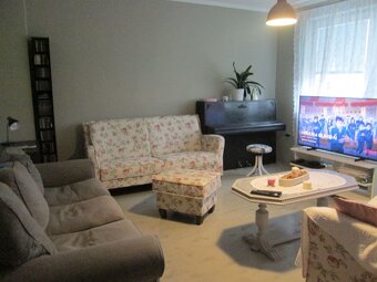 ZĽAVA - dom pre veľkú rodinu + letný 2i domček, garáž,24árov - 6