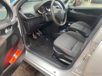 Peugeot 207 SW - 6
