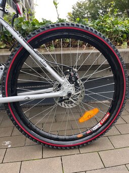 Horsky bicykel KELLYS quartz 26” - 6
