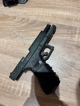 Glock 17 BlowBack Green Gas (airsoft) - 6