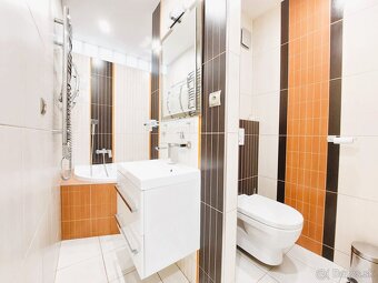 Ojedinelý 4+1 izbový byt s dvomi pivnicami a parkovaním, - 6