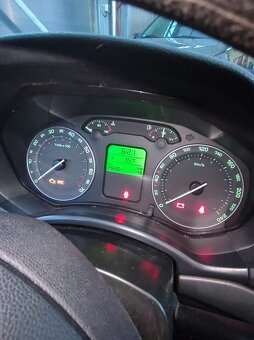 Škoda Octavia 2 1.6 MPI benzin - 6