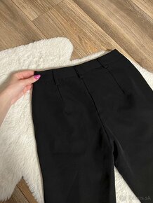 Elegantné čierne nohavice - 6