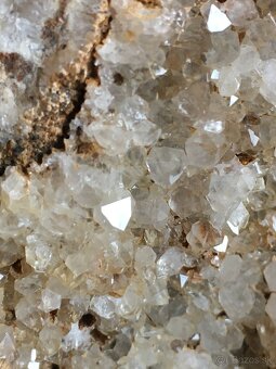 Minerál - 6