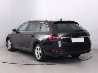 ŠKODA SUPERB III. Combi na prenájom aj na taxi - 6