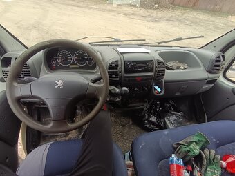Predám Peugeot boxer 2.8 jtd - 6