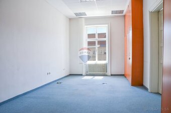 Kancelárske priestory na prenájom | Námestie SNP -Banská Bys - 6
