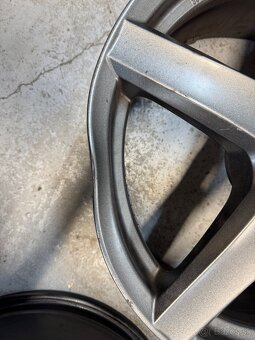 Dezent elektrony 5x120 r18 - 6