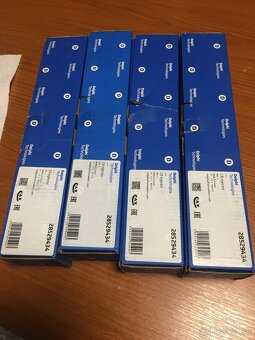 03N130277H Vstrekovač originál - 6