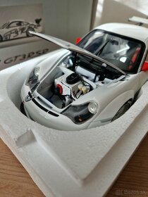 Porsche 911 Gt3 Rs Minichamps - 6