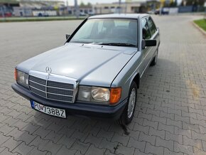 Mercedes 190 E - 6