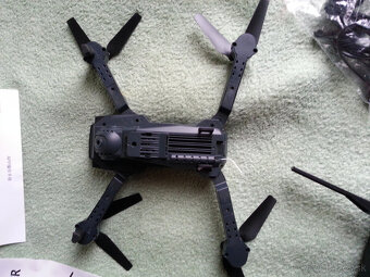 Predám funkčný dron EMOTION DRONE-komplet - 6