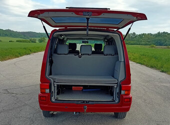 VOLKSWAGEN T4 CARAVELLE Multivan 2,4D - 6
