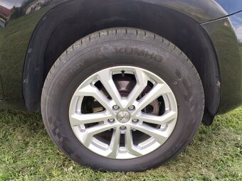 Toyota RAV 4 2.2 TDI 100 kW 4x4 - 6