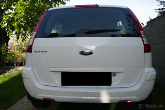 Ford Fusion - 6